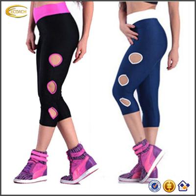 China OEM Wholesale Sports Yoga Apparel Soft Anti-pilling Stretch Under Knee Tights Short Pants Gaiters for sale