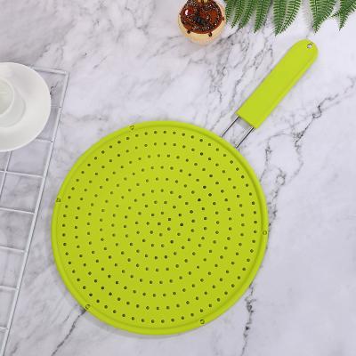 China Viable Guard Splatter Silicone Splash Screen for Frying Pan Grease Heat Insulation Cooling Mat Oil Splash Guard for Frying Pan for sale