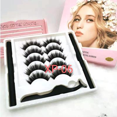 China Adhesive Clear 0.5s 1s 2-3s Volume Reusable Quick Dry Korean Eyelash Extension And Black Lashes Glue for sale