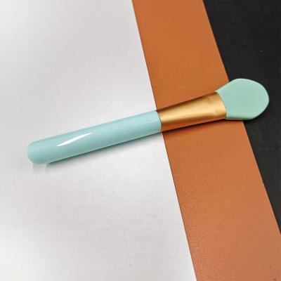 China Angular blush hot sale custom logo green usable beauty skin care mask applicator silicone brush for sale