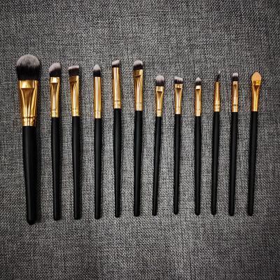 China 12 PCs Smudge Brush Eyeshadow Makeup Makeup Brush Personalized Hair Brush Makeup Brush Set for sale