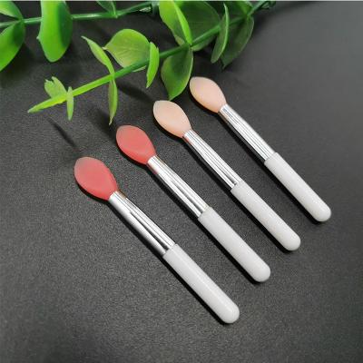 China Angular Blush Lipstick Smear Makeup Brush Mini Lip Brush Easy To Carry Makeup Tools for sale