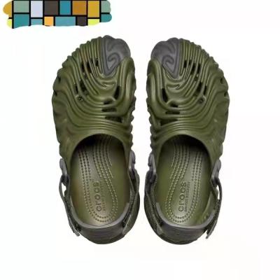 China 2021New Anti-odor Design Croc Shoe Men's And Women's Classic Clogs for sale