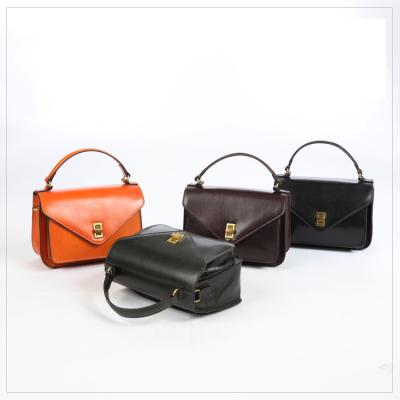 China Fashionable Designer Genuine Leather Handbags Luxury Ladies Water Resistant Ladies Handbags For Women for sale