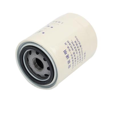 China Auto parts factory engine oil filter truck oil filter diesel engine accessories direct oil filter L1007-061 WJ9925550212 for sale