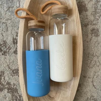 China 16oz Custom Viable Glass Tumbler Water Bottle with Bamboo Lid and Silicone Sleeve for Graduation Wedding School for sale