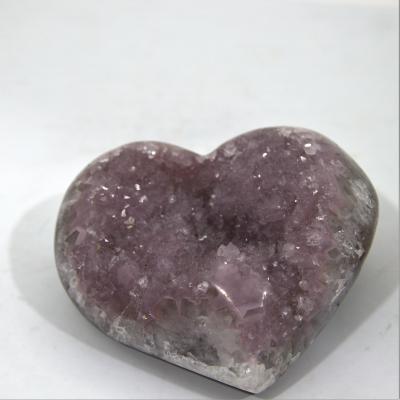 China Jiangsu Wholesale Uruguay Amethyst Group Amethyst Geode Crystal Heart Shaped Cluster Gemstone Raw Stone Healing Stones for sale