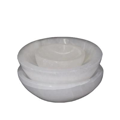 China Wholesale Natural China Crystal Crafts White Nitrite Gypsum Bowl Crystal Healing Stone for Decoration for sale