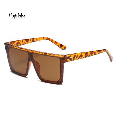 China Fashion Sunglasses 2021 Mgirlshe Wholesale Fashion Customized Square Sunglasses Women Oversized Sunglasses Men Shade Brown for sale