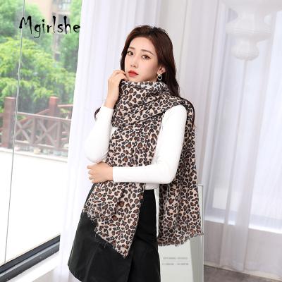 China Mgirlshe Women's Oversized Scarf Wrap Women Autumn Winter Fashion Leopard Printed Scarves And Shawls Headwrap Large Warm Cover Up Shawl for sale