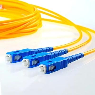 China Indoor Fiber Optic Jumper Simplex Singlemode LC tot SC Fiber Patch Cord laag invoegverlies Te koop