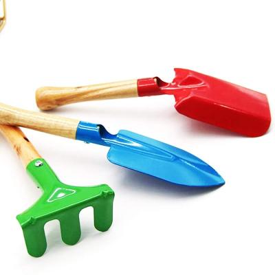 China Garden MVM Amazone hotsale gardening tools for kids, 3 pieces kindergarten tools with rake, beach sandbox toy for sale