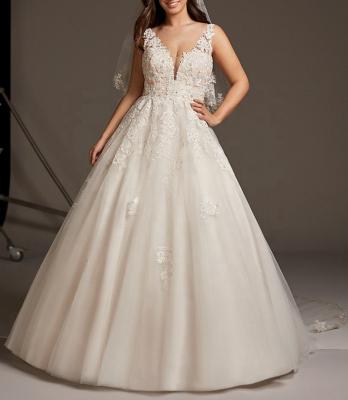 China Anti-Static Plus Size A Line Lace Appliqued Wedding Dresses Champagne Bridal Gowns Lightweight Plus Size for sale