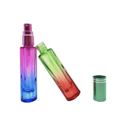 China Wholesale 10ml 15ml 30ml Personal Care Mini Hot Sale Cylinder Bottle Perfume Spray Glass Bottle for sale