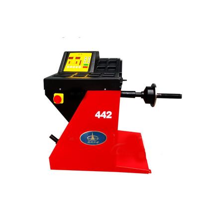 China Diagnosis Fostar ODM Garage Equipment Infrared Laser Automatically Install Truck Balancing Machine Wheel Balancer for sale