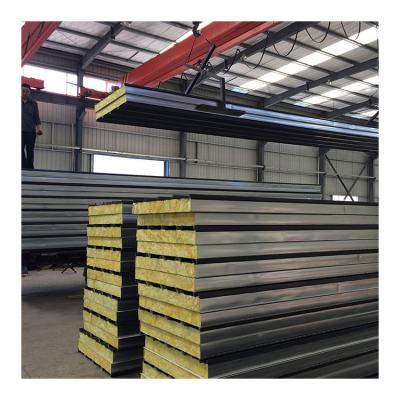 China Modern Original Factory Wholesale Walls Roof Insulated Corrugated Glass Wool Sandwich Panels for sale