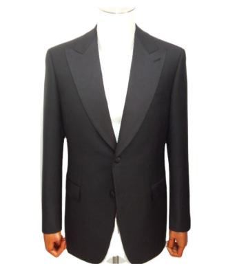 China Anti-Wrinkle Classic Tailored Satin Peak Lapel Black Wedding Suit For Men for sale