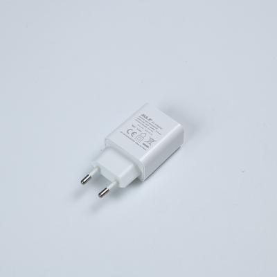 China Mobile Phone CE Approved EU 2pin Plug 20W USB C PD Charger for sale