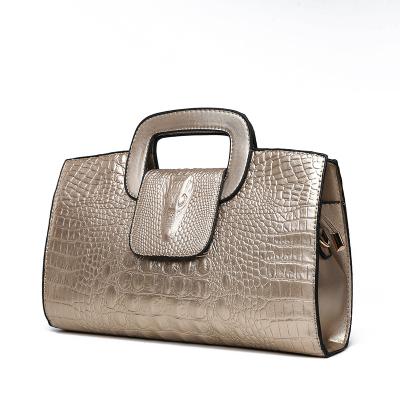 China Fashion New Fashion Women Crocodile Pattern Texture One-Shoulder Portable Messenger Handbag for sale