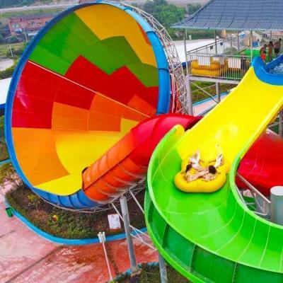 China Parque aquático Super Trumpet Slide com piscina para adultos à venda