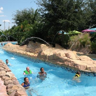 China Farbenfroher, anpassbarer Lazy River im Wasserpark, Spielplatz im Freien zu verkaufen