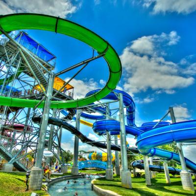 China Zwembad Waterpark Speelapparatuur Vermaakpark Glijbaan Glasvezel Glijbaan Te koop