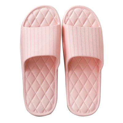 China Damping summer household sandals and slippers wholesale household bathroom indoor non-slip couples muffle the explosion models plastic sandals for sale