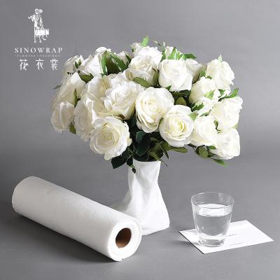 China New Arrival Florist Accessories Water Retaining Anti-torn Cotton Flower Wrapping Paper for sale