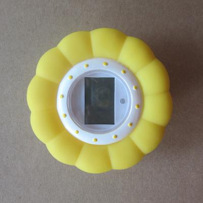 China 2016 hot selling flower cartoon shape digital bath thermometer from shenzhen factory for sale