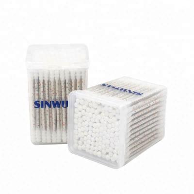 China Multifunctional Sanitized Cotton Swabs Boxed Square Box OEM Quality Cleaning Transparent for sale