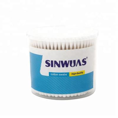 China Pollution Free Sensitive Cleaning Smooth 300 Pcs Sterilized Cotton Swab for sale