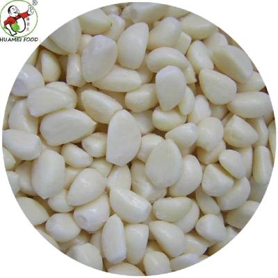 China IQF Dry High Quality Frozen Garlic Clove Peeled for sale