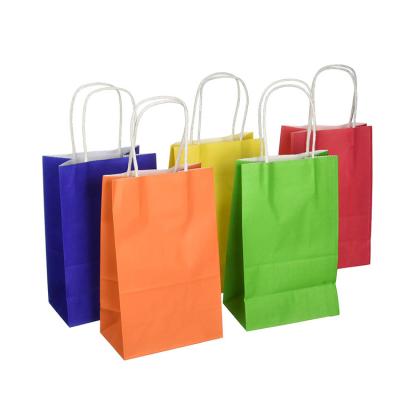 China Recyclable Paper Bag Large Size Luxury Shopping Clothing Packaging Clothes for sale