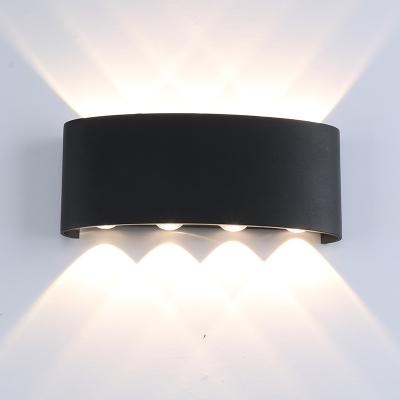 China Up& Down Light Factory Direct Outdoor Modern Outdoor Wall Mounted Package Light European Style IP65 LED Wall Garden Light European LED Wall Light for sale