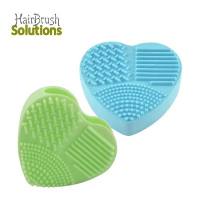 China 2022 Wholesale High Quality Soft But Durable Heart Shape Silicon Cosmetics Make Up Remover Pad Makeup Cleansing Brush Wash Mat for sale