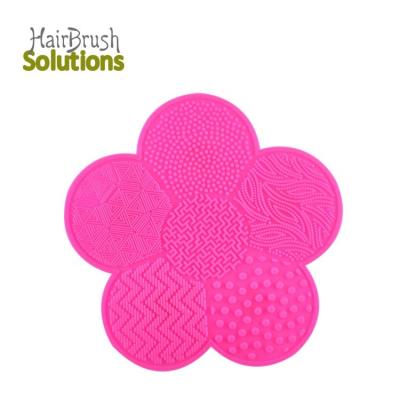 China Customized Soft But Durable Color Flower Shape Portable Cosmetics Scrubber Board Silicon Makeup Brush Cleaner Mat Make Up Washing Pad for sale