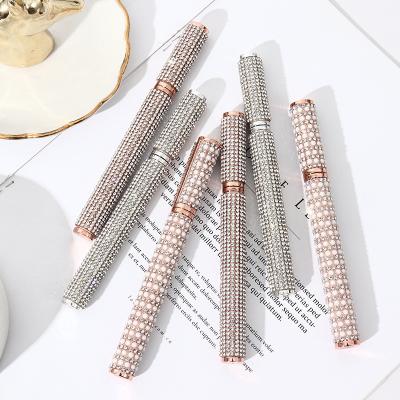 China Long Lasting Wick Glue Eyelash Glue Pens Private Label Eyelash Glue Pen Custom Eyeliner for sale