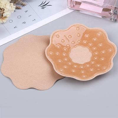 China Comfortable Reusable Invisible Breast Chest Nipple Cover Pads Silicone Bare Adhesive Nipple Cover for sale