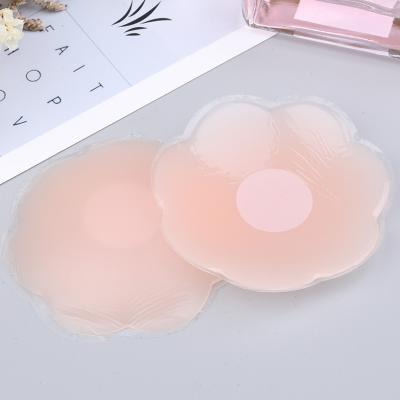 China Eco-friendly Reusable Nipple Cover 6.5 Cm Silicone Waterproof Round Self Adhesive Nipple Pies Wholesale for sale