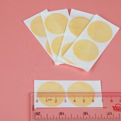 China Invisible Underwear Nipple Prevention Friction Petal Waterproof Disposable Transparent Men's Nipple Cover for sale