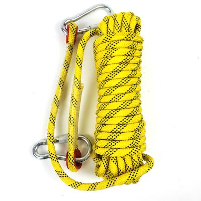 China Outdoor Sporting Goods Climbing 10mm Knotted Climbing Rope for sale