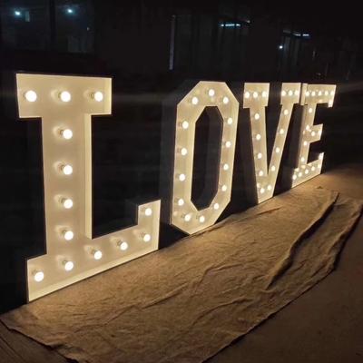 China Buildings Wedding Decoration LED Bulb Letters Mr. and Mrs. 4ft Marquee Letters for sale