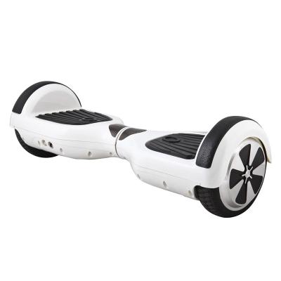 China 6,5 Zoll Hooverboard für Balancen-Roller-verschiedene Farben der Erholungs-E zwei Motoren für Sport-Fan oder als Spielwaren oder Geschenke zu verkaufen