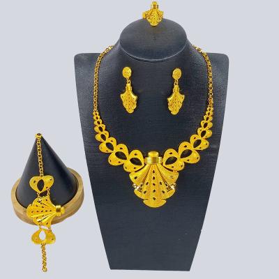 China 2021 FASHIONABLE New Exquisite Shell Jewelry Party Wedding Set Necklace 24K Zinc Alloy Four-piece Set for sale