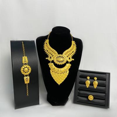 China Fashion Jewelry Accessories 24K Luxury Party Jewelry Set Bridal Pendant Chains High Quality Dubai Fashion Jewelry Popular Jewelry Set for sale