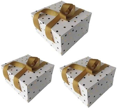 China Recycled Materials Cake Box Cake Packaging Container Food Paper Slice Cake Box With Handle Cardboard Box for sale