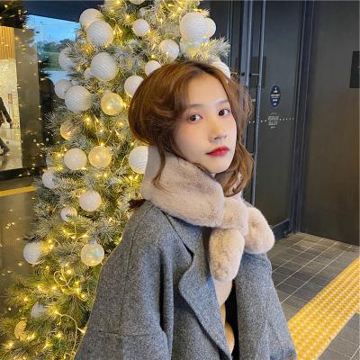 China Custom Made Winter Scarf Women Fashion Faux Fur Scarves Plush Scarf Fast Delivery With Low MOQ for sale