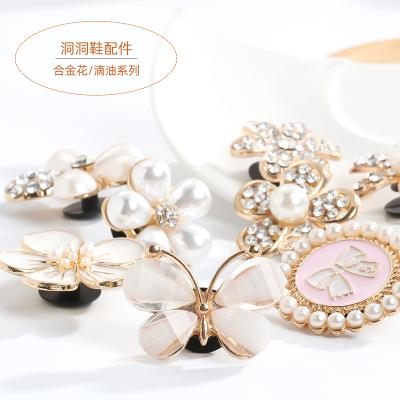 China Hot Sale Premium Metal Clog Charm DIY With Diamonds Croc Shoe Charms Decoration Accessories Set For Croc Shoe for sale