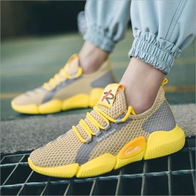 China Wholesale Breathable Lightweight Mesh Lightweight Casual Fashion Sports Running Shoe Men's Sneakers for sale