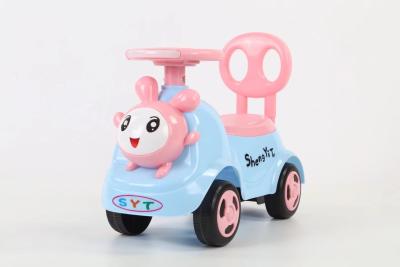 China Música multifunción Niños Scooter Paseo en coche Personalidad Pequeño Pie al suelo Paseo en coche en venta